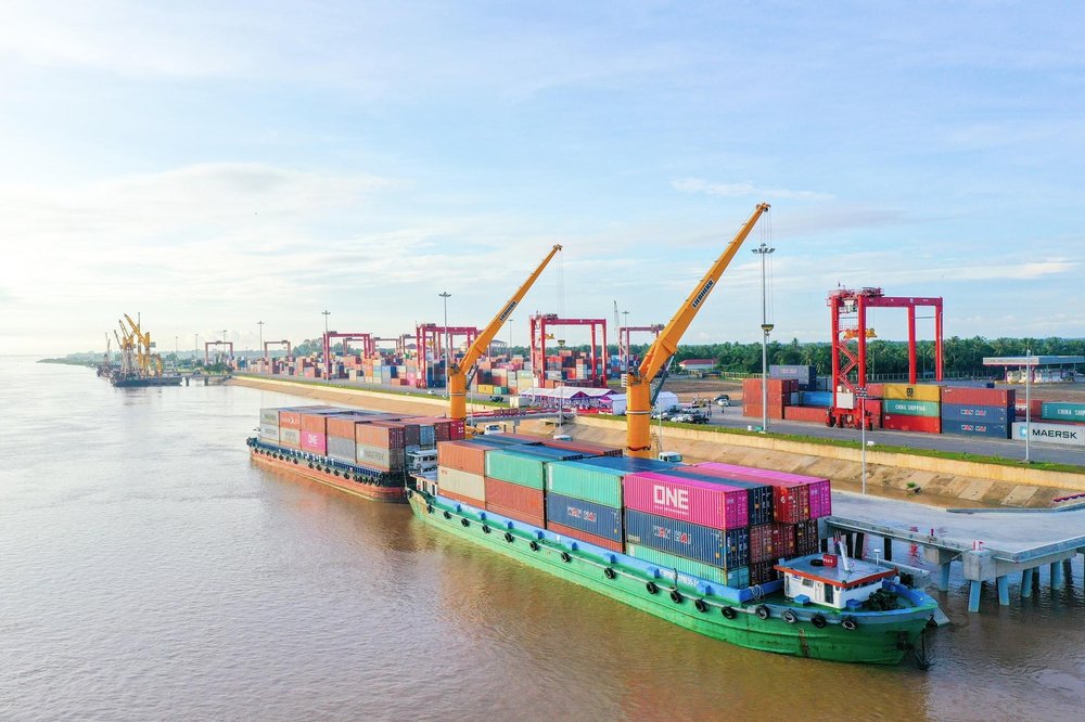 FCC 230 tại cảng PPAP, Cambodia
