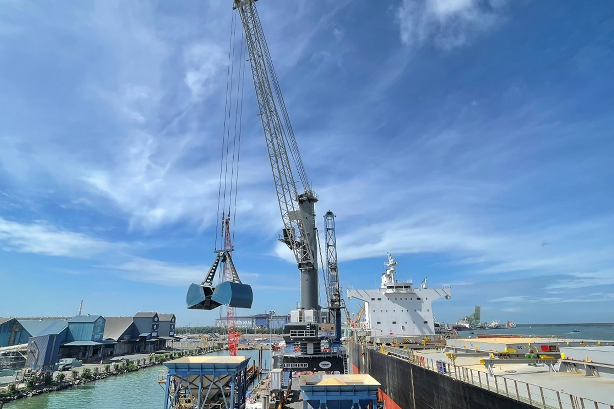 LPS 550 tại cảng Baria Serece - Phú Mỹ